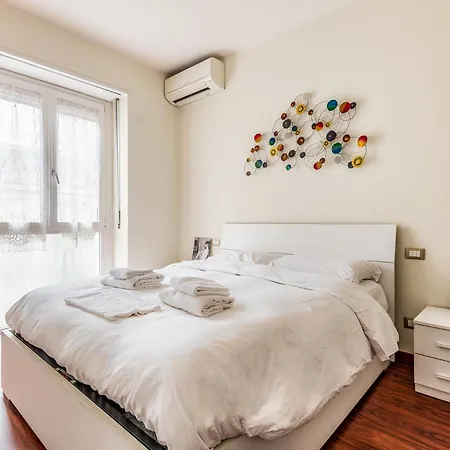 Appartement Brand New 2pax Wifi - Via Denti Milaan