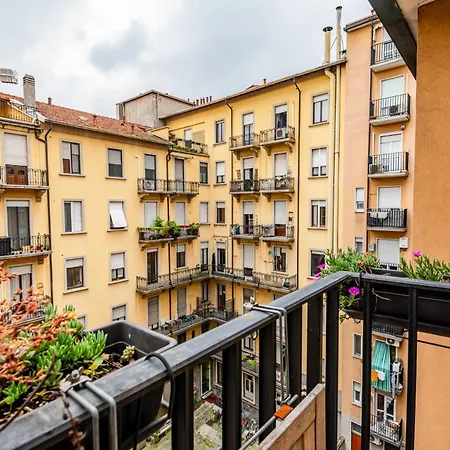 Brand New 2pax Wifi - Via Denti * Milaan
